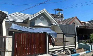 di jual rumah baru renov total di waru