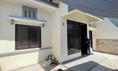 di jual rumah baru renov total di waru