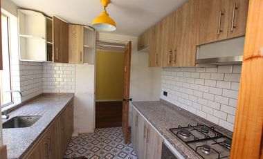 Se Vende Hermosa Casa en Calle Julio Onill, Buin