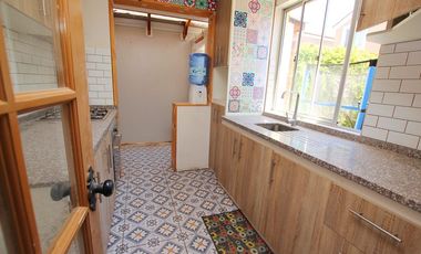 Se Vende Hermosa Casa en Calle Julio Onill, Buin