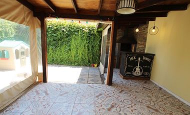 Se Vende Hermosa Casa en Calle Julio Onill, Buin