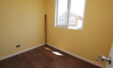 Se Vende Hermosa Casa en Calle Julio Onill, Buin