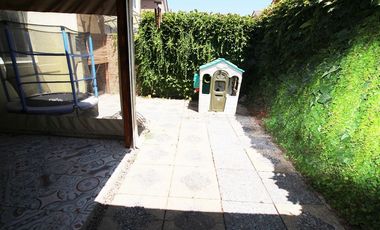 Se Vende Hermosa Casa en Calle Julio Onill, Buin