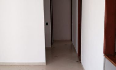 Se arrienda espectacular apartamento piso (403) Torre 4 Norte.