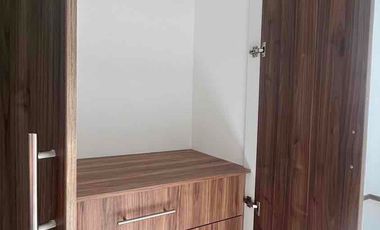 Alquilo Casa de 3 habitaciones + estudio en planta baja (que puede ser habit auxiliar) en Terranostra