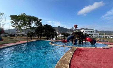 Alquilo Casa de 3 habitaciones + estudio en planta baja (que puede ser habit auxiliar) en Terranostra