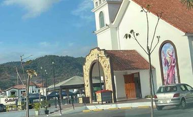 Alquilo Casa de 3 habitaciones + estudio en planta baja (que puede ser habit auxiliar) en Terranostra