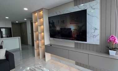 Se vende Departamento esquinero 3 habit en edificio de Lujo Titanium frente al C.C el dorado