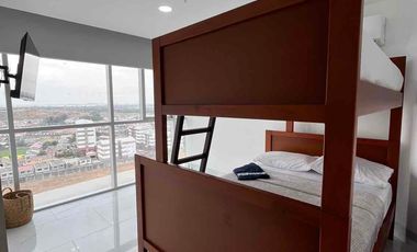 Se vende Departamento esquinero 3 habit en edificio de Lujo Titanium frente al C.C el dorado