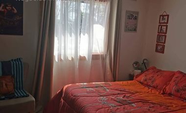 VENDO  CENTRICA CASA CON EXCELENTE UBICACION A PASOS DE NUEVO INSTITUTO TELETON CHILLAN