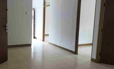 Rumah disewakan di Turangga, cocok u/ tinggal/kantor