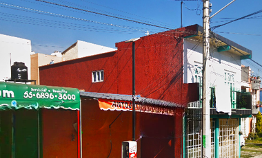 CASA EN TEYAHUALCO (a dos cuadras del Circuito Mexiquence)