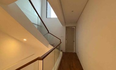 5 Bedroom For Sale at BF Homes Parañaque