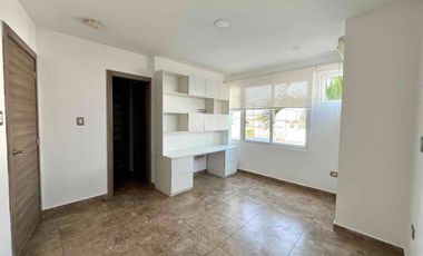 ACOGEDORA CASA EN LINDA URBANIZACION CON AREAS SOCIALES Y PARQUES