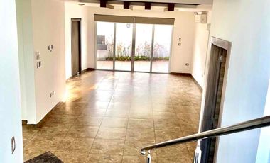 ACOGEDORA CASA EN LINDA URBANIZACION CON AREAS SOCIALES Y PARQUES