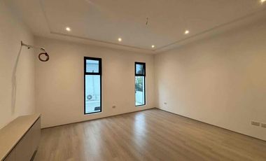 5 Bedrooms For Sale at BF Homes Parañaque