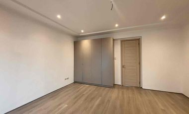 5 Bedrooms For Sale at BF Homes Parañaque