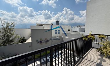 Casa en Vistancias 2do Sector en Carretera Nacional