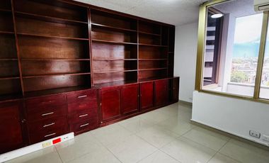 ¡Espectacular Oficina en el Corazón de Neiva en venta! Ef. Banco Popular Of. 307