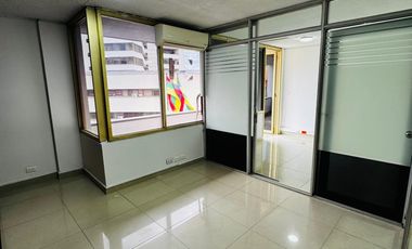 ¡Espectacular Oficina en el Corazón de Neiva en venta! Ef. Banco Popular Of. 307