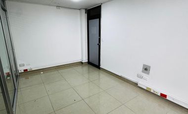 ¡Espectacular Oficina en el Corazón de Neiva en venta! Ef. Banco Popular Of. 307