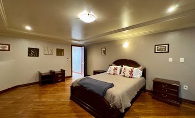 CASA Hermosa y Espaciosa EN VENTA sector de Puertas del Sol