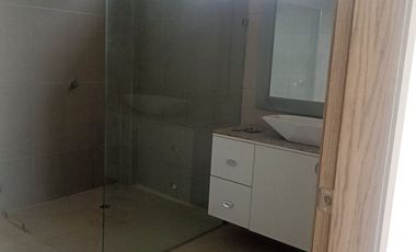 Casa de venta con vista al rio en Samborondon