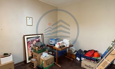 VENTA DE CASA CON 2 ESTACIONAMIENTOS