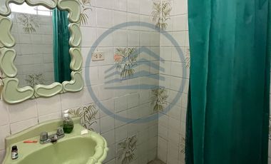 VENTA DE CASA CON 2 ESTACIONAMIENTOS