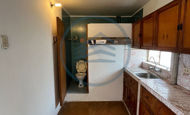 VENTA DE CASA CON 2 ESTACIONAMIENTOS