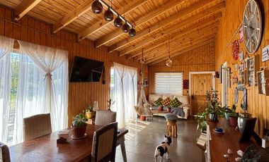 SE VENDE HERMOSA CASA EN YUNGAY