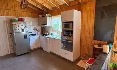 SE VENDE HERMOSA CASA EN YUNGAY