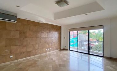 MODERNA BELLA CASA RENTA SIN AMOBLAR!!