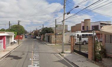 COHC (EMB) CASA EN VENTA DE CONTADO EN STA MATILDE QRO