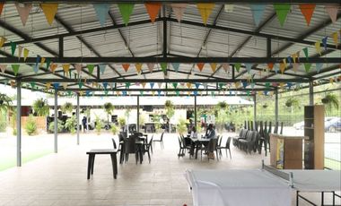 SE VENDE COMPLEJO VACACIONAL EN MILAGROS.