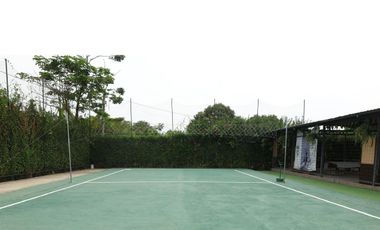 SE VENDE COMPLEJO VACACIONAL EN MILAGROS.