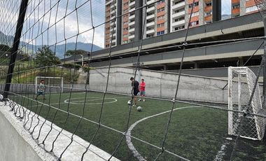 vendo apartamento todo Remodelado  de 3 alcobas unidad completa