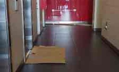 OFICINA, RECEPCIÓN, 3 PRIVADOS, DOS BAÑOS, 1 ESTACIONAMIENTO en Venta