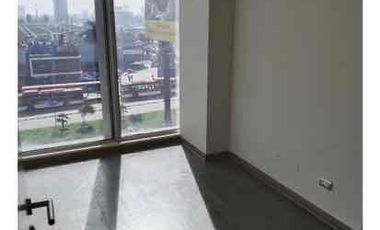 OFICINA, RECEPCIÓN, 3 PRIVADOS, DOS BAÑOS, 1 ESTACIONAMIENTO en Venta