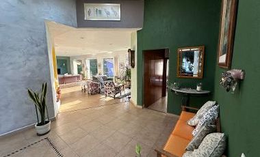 VENTA de Residencia Exclusiva en Aculco con Acabados Premier – Amplios Jardines y Confort Inigualable