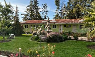 VENTA de Residencia Exclusiva en Aculco con Acabados Premier – Amplios Jardines y Confort Inigualable