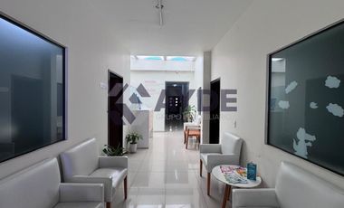 CONSULTORIO MÉDICO EN RENTA EN CENTRO DE TLAQUEPAQUE