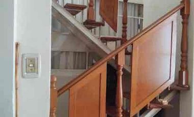 Gran oportunidad de negocio! Casa y local comercial en venta