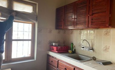 Vendo acogedora casa rodeada de jardines en Huaraz