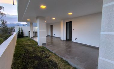 Casa por estrenar en urbanización privada – a solo 5 minutos de Cumbayá