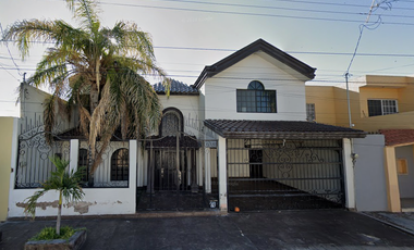 VENTA DE HERMOSA CASA