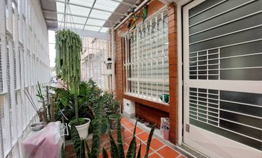 Casa de 95m2, de 3 pisos en Madrid, Cundinamarca, Zona Centro