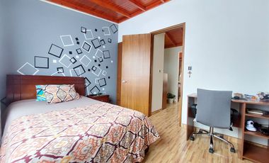 Casa de 95m2, de 3 pisos en Madrid, Cundinamarca, Zona Centro