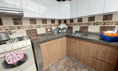 Casa de 95m2, de 3 pisos en Madrid, Cundinamarca, Zona Centro