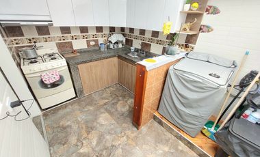 Casa de 95m2, de 3 pisos en Madrid, Cundinamarca, Zona Centro